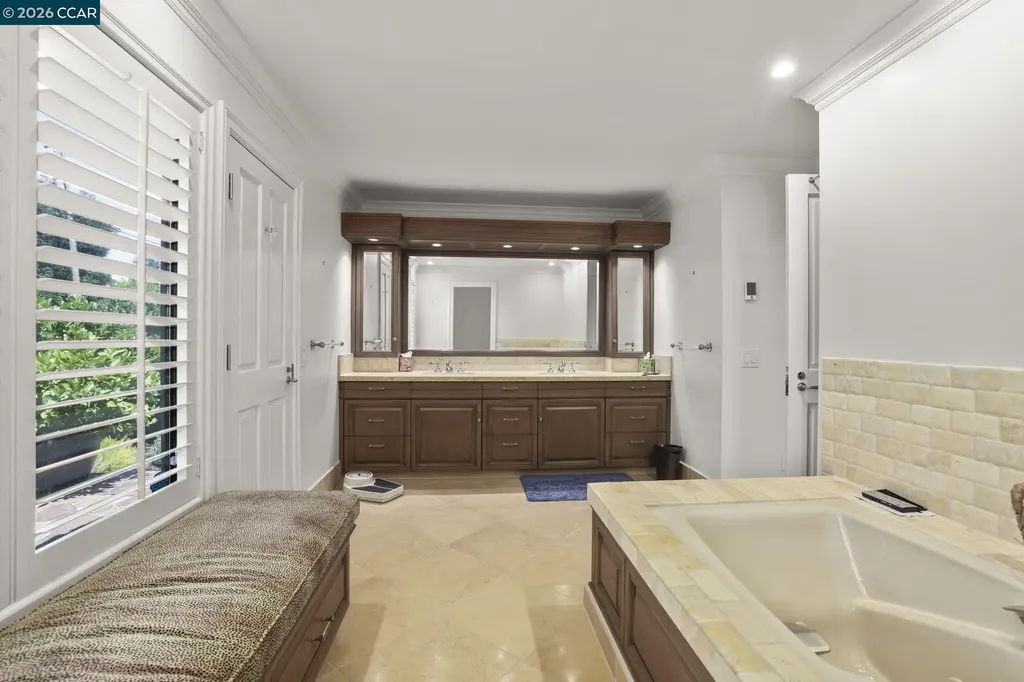 738 Mandarin Lane Walnut Creek CA 94598