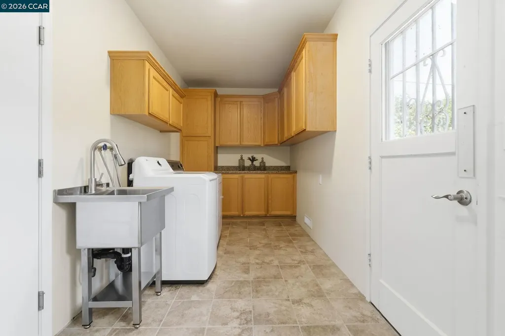 1748 Elmhurst Lane Concord CA 94521