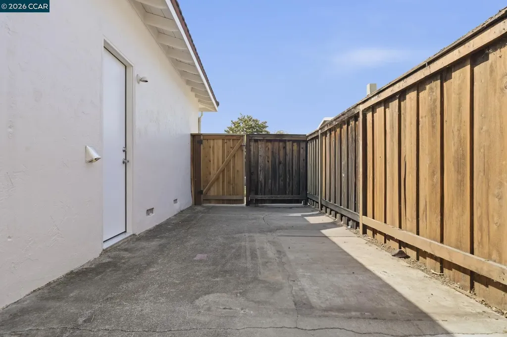 1748 Elmhurst Lane Concord CA 94521