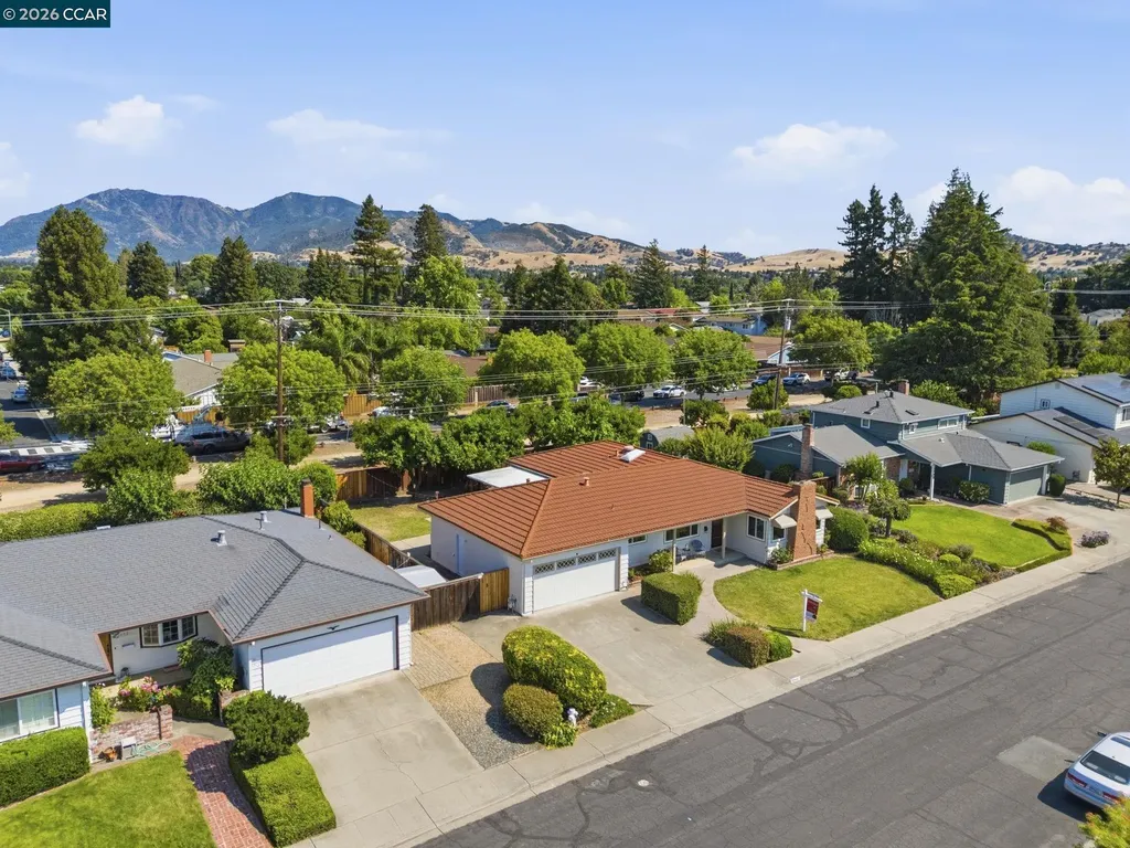 1748 Elmhurst Lane Concord CA 94521