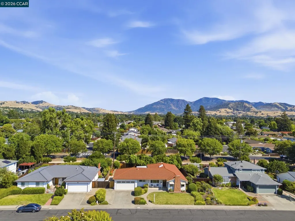 1748 Elmhurst Lane Concord CA 94521