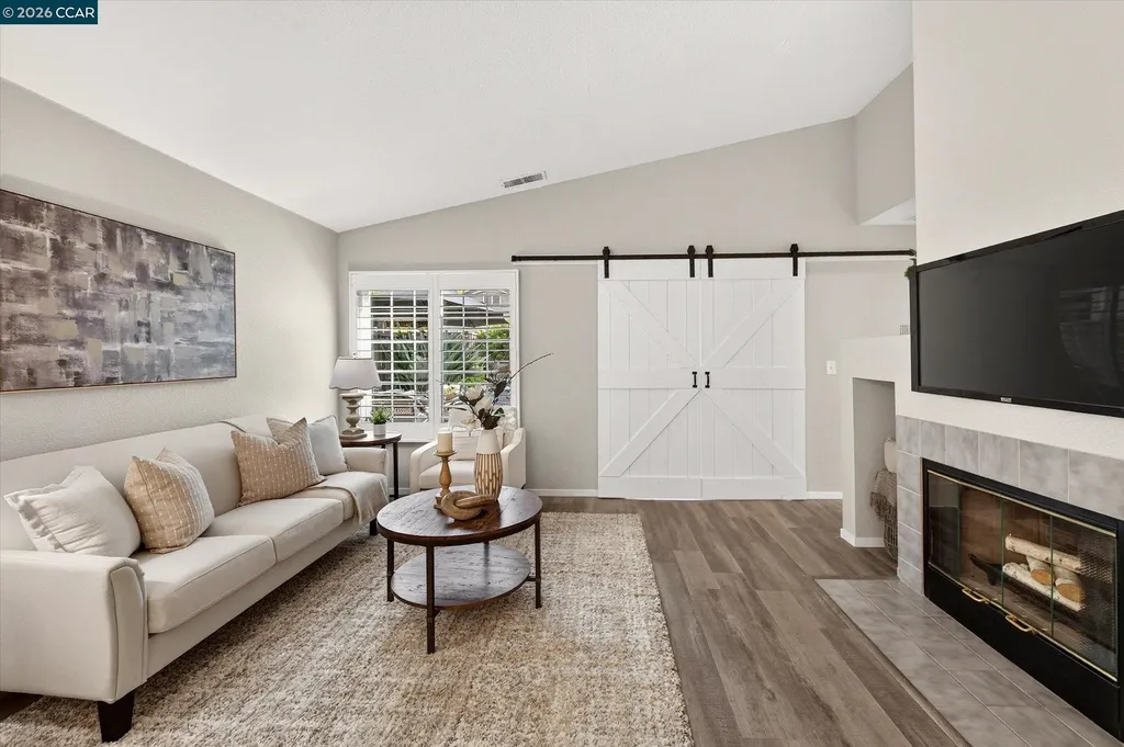 577 Saddleback Circle Livermore CA 94551