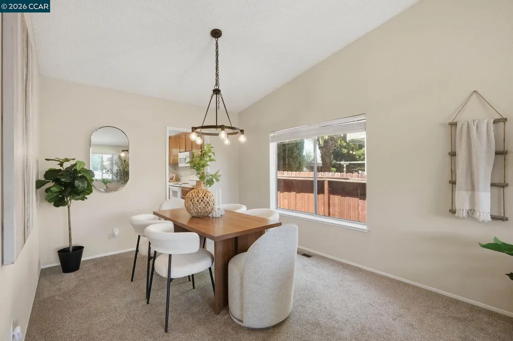 906 Murre Way Suisun City CA 94585