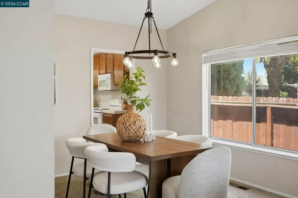 906 Murre Way Suisun City CA 94585
