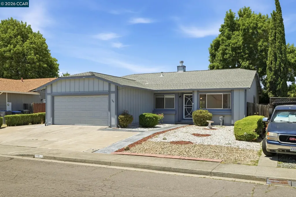 906 Murre Way Suisun City CA 94585