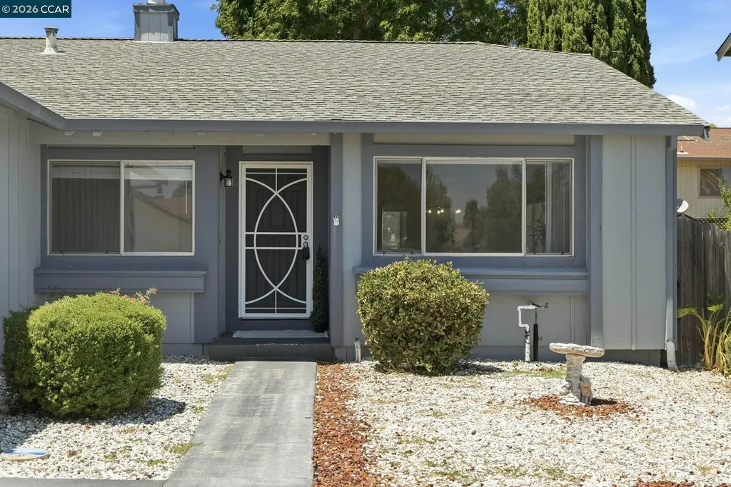 906 Murre Way Suisun City CA 94585