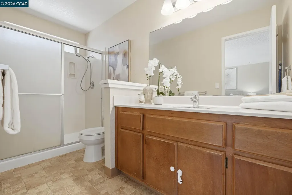 906 Murre Way Suisun City CA 94585
