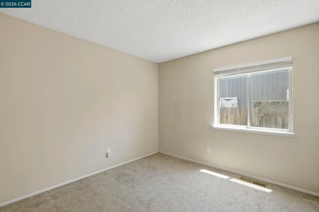 906 Murre Way Suisun City CA 94585