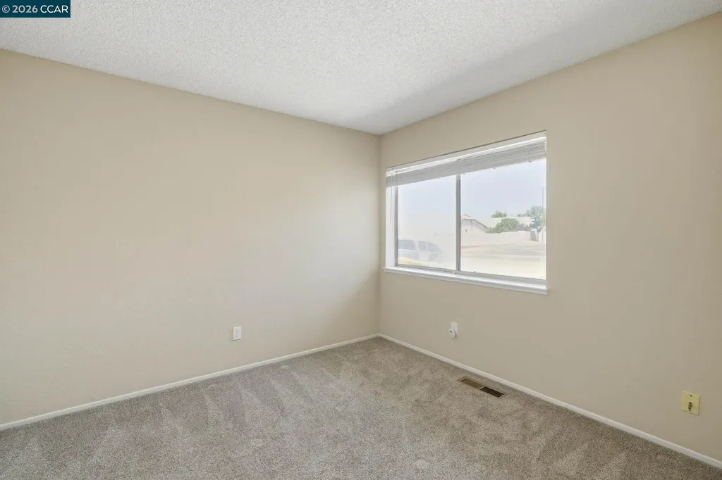 906 Murre Way Suisun City CA 94585