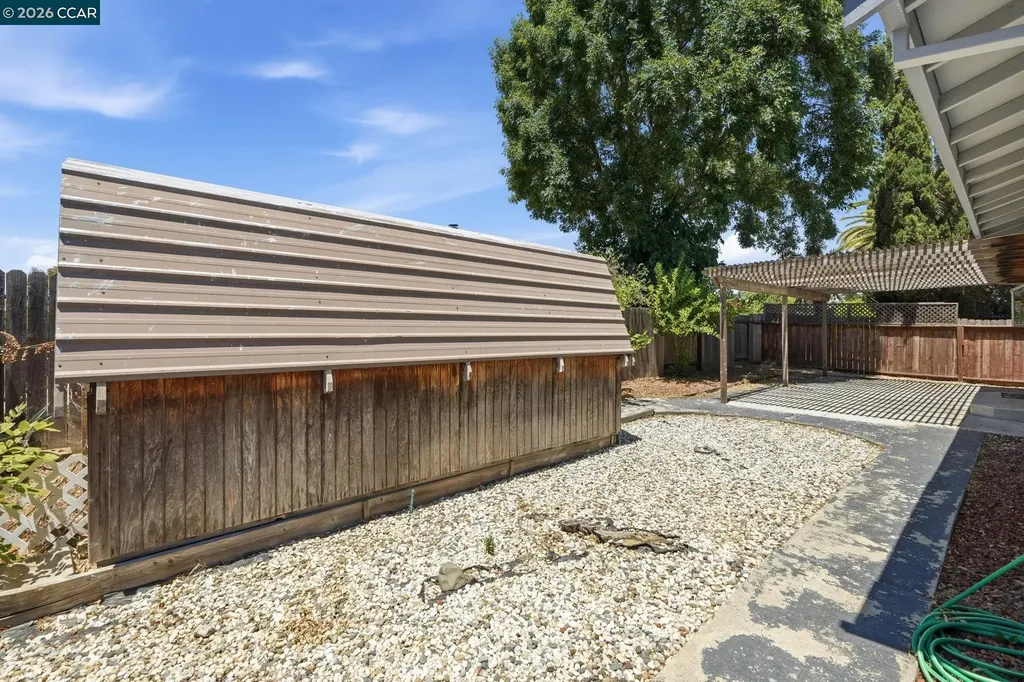 906 Murre Way Suisun City CA 94585