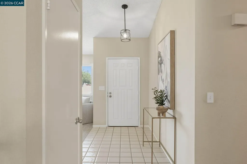 906 Murre Way Suisun City CA 94585