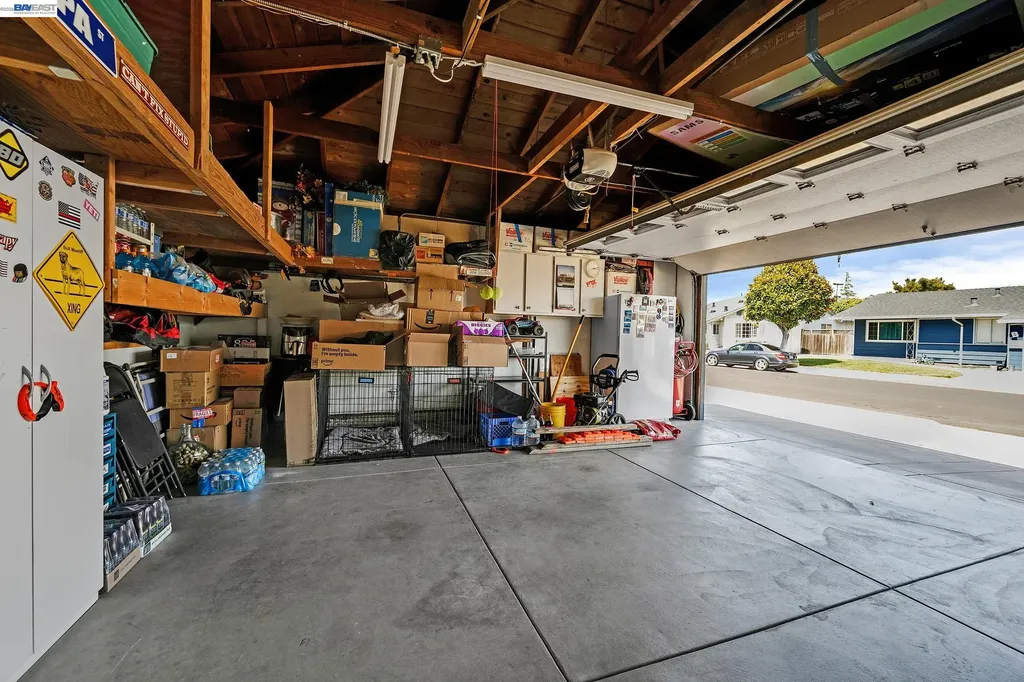 25483 Lindenwood Way Hayward CA 94545