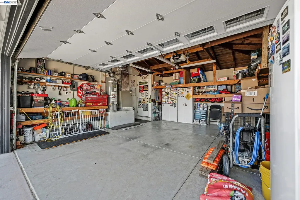 25483 Lindenwood Way Hayward CA 94545