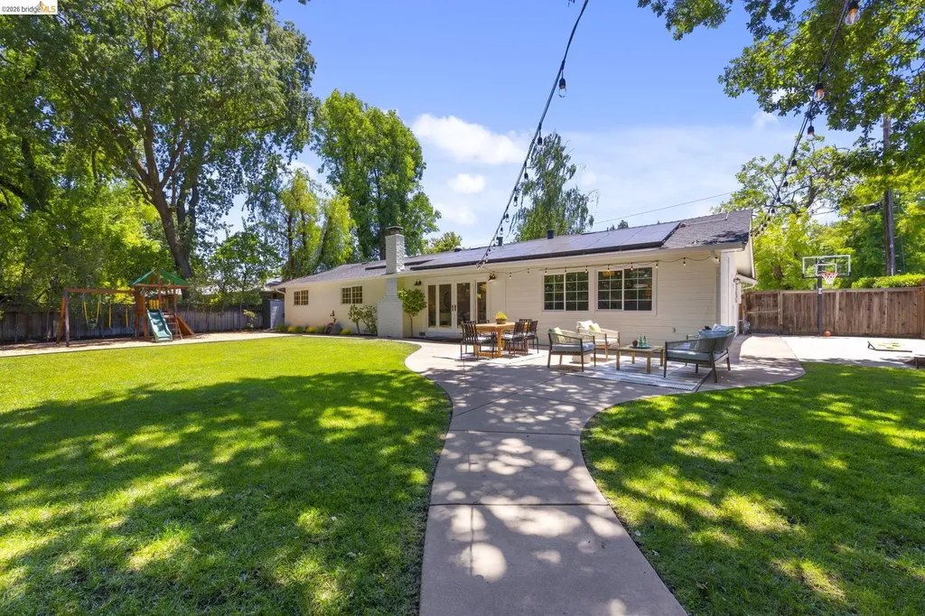 1250 Elmwood Drive Walnut Creek CA 94597