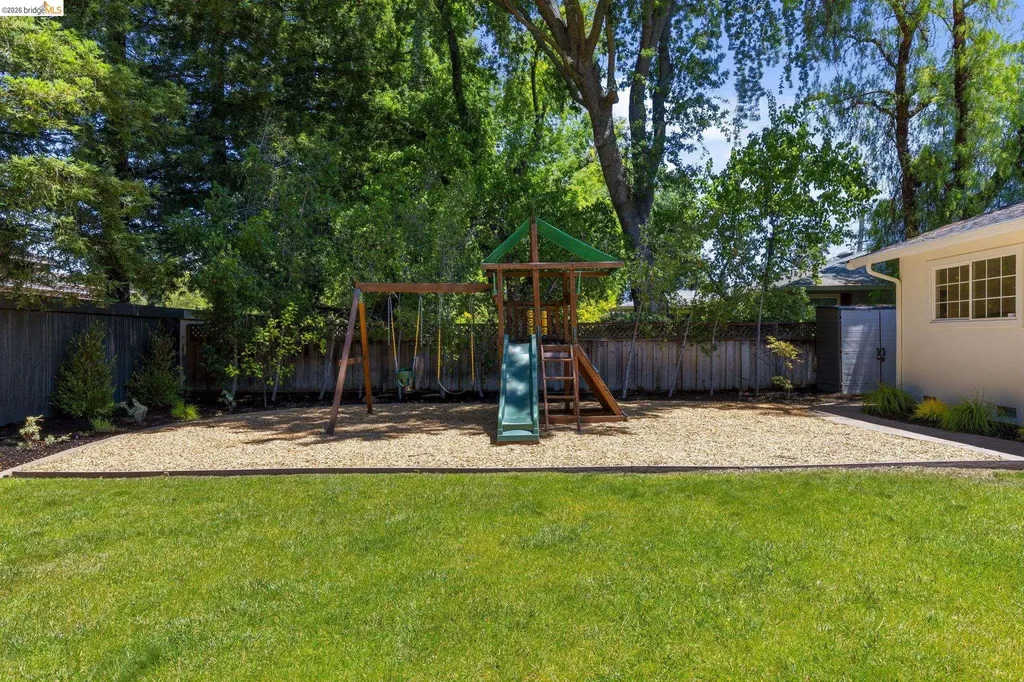 1250 Elmwood Drive Walnut Creek CA 94597