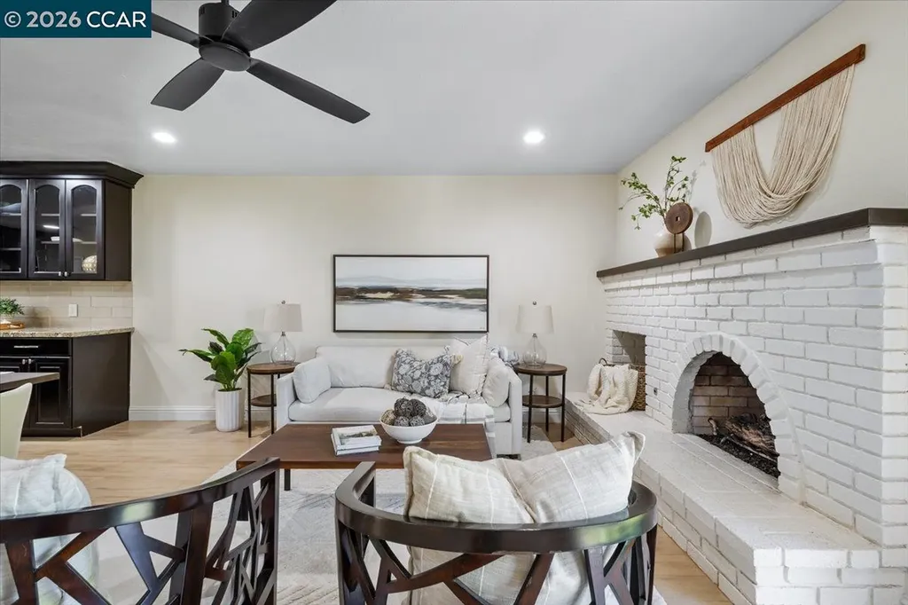 102 Vineyard Circle Yountville CA 94599