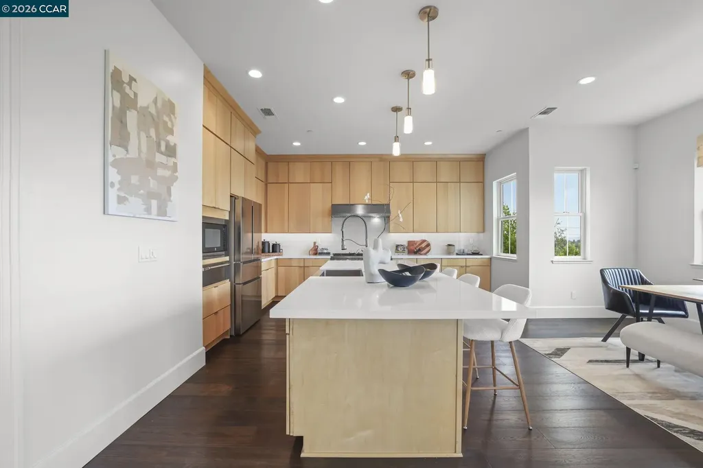 38 Fiddleneck Way Orinda CA 94563