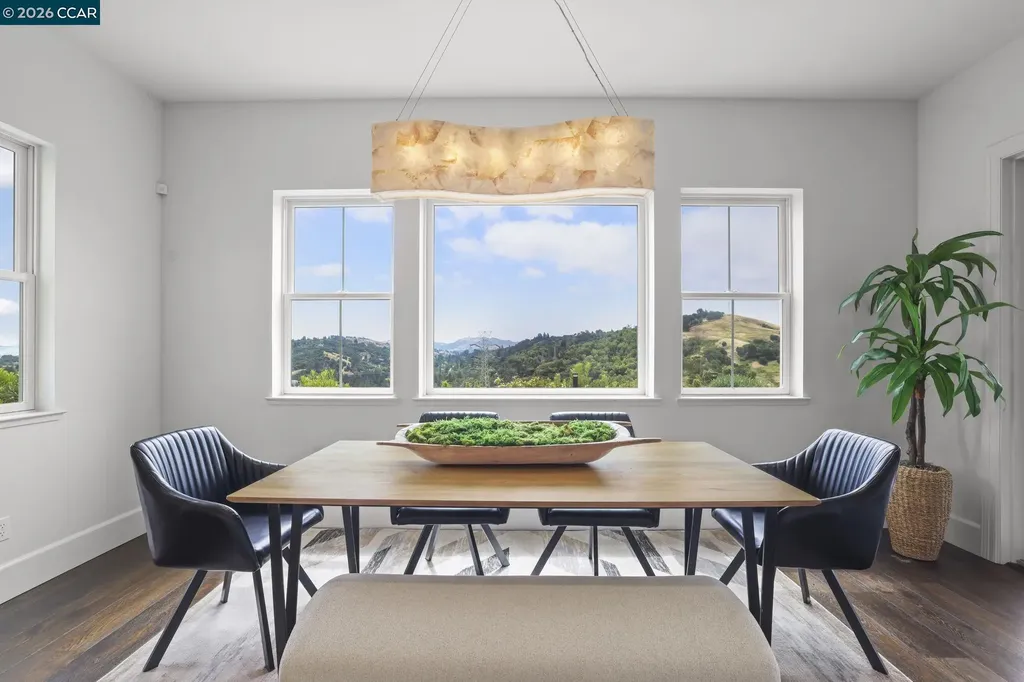 38 Fiddleneck Way Orinda CA 94563