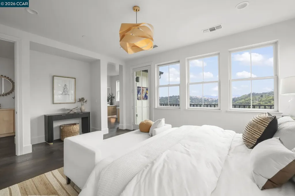 38 Fiddleneck Way Orinda CA 94563