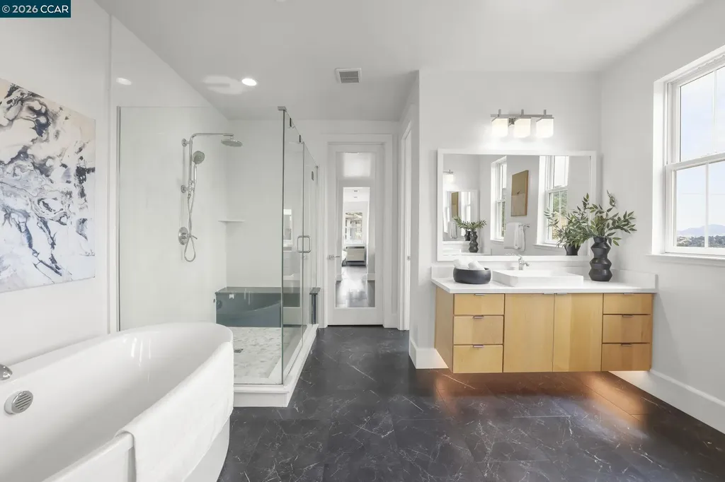 38 Fiddleneck Way Orinda CA 94563