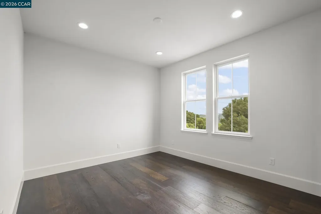 38 Fiddleneck Way Orinda CA 94563