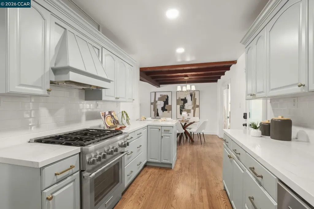 61 Carlos Court Walnut Creek CA 94597