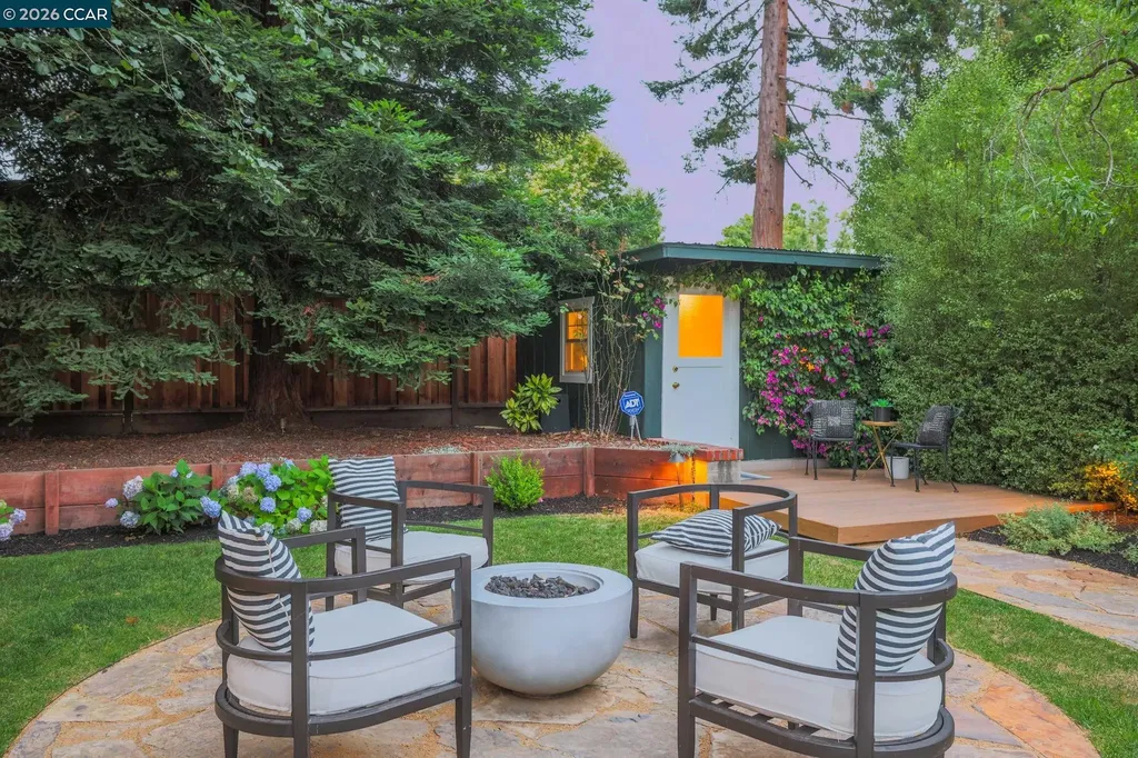 61 Carlos Court Walnut Creek CA 94597