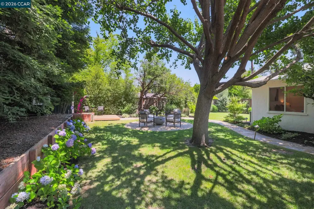 61 Carlos Court Walnut Creek CA 94597