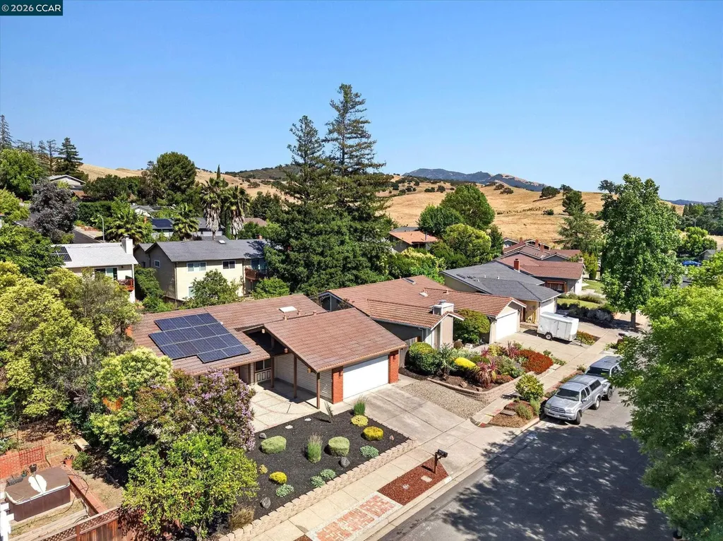 714 Navaronne Way Concord CA 94518
