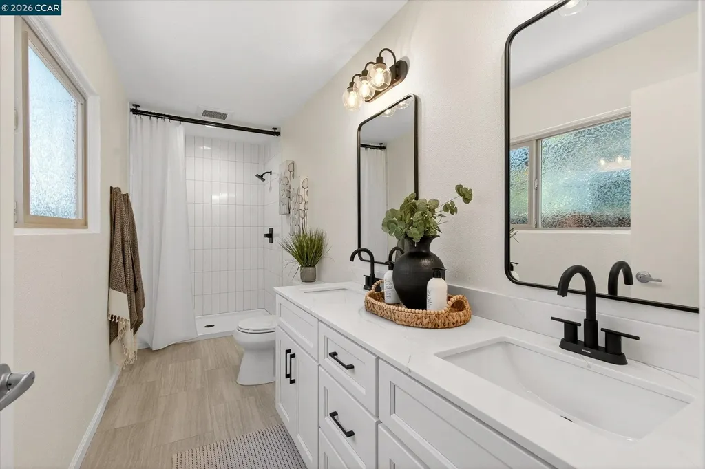 714 Navaronne Way Concord CA 94518