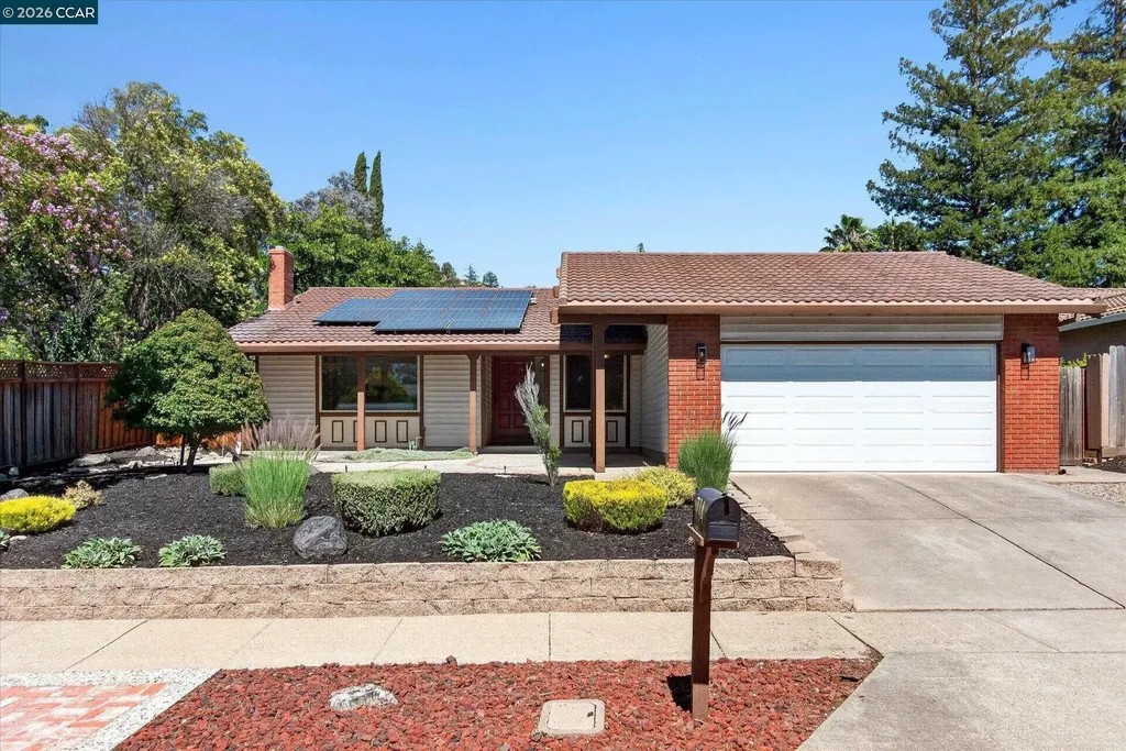 714 Navaronne Way Concord CA 94518