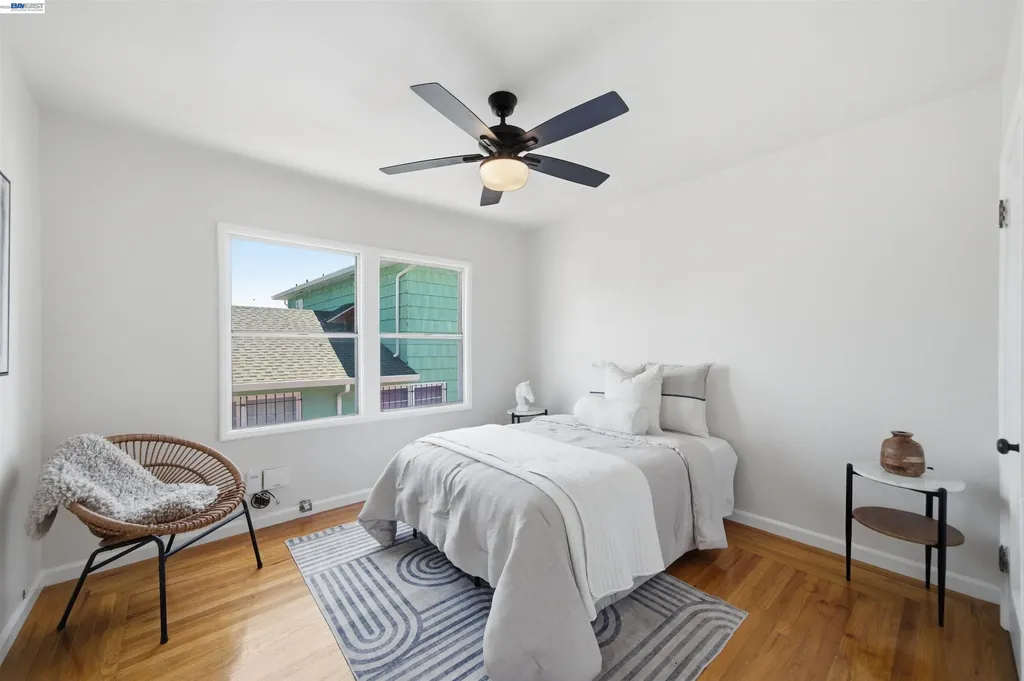 10517 Voltaire Avenue Oakland CA 94603