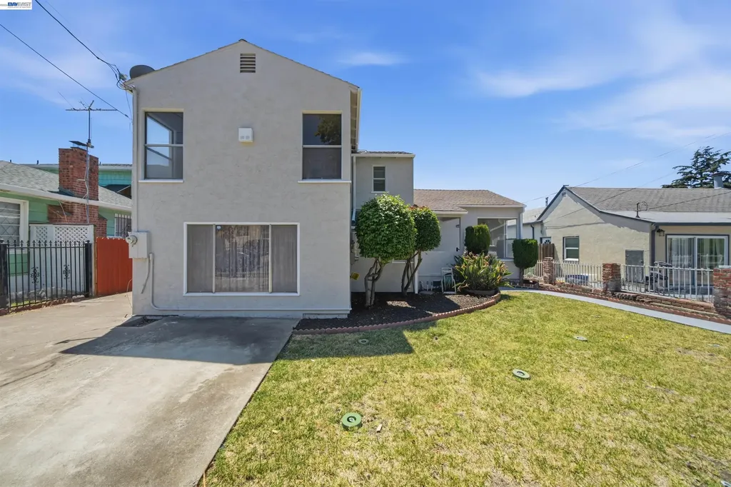 10517 Voltaire Avenue Oakland CA 94603