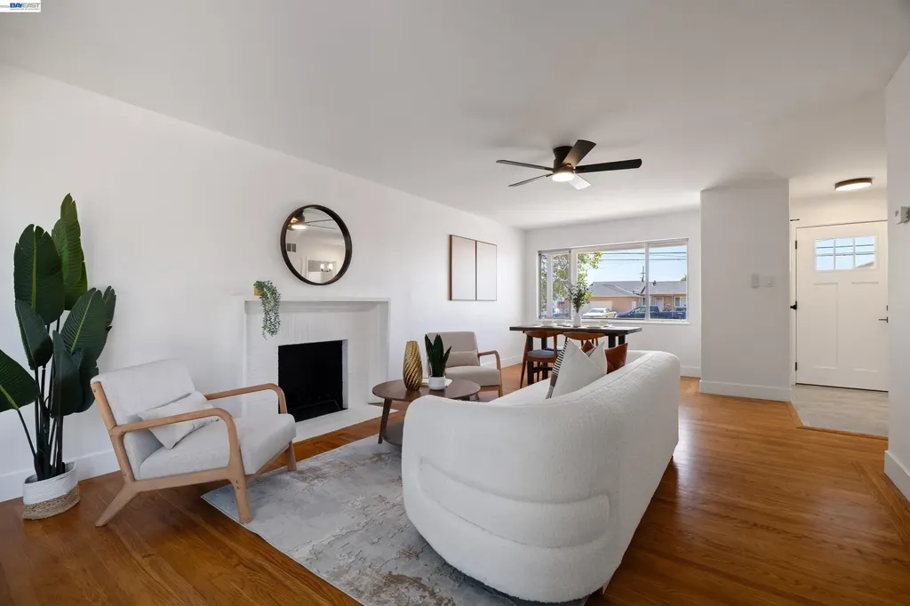 15512 Farnsworth Street San Leandro CA 94579
