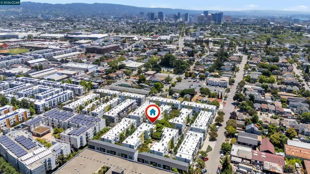 405 Palisade Drive Oakland CA 94607