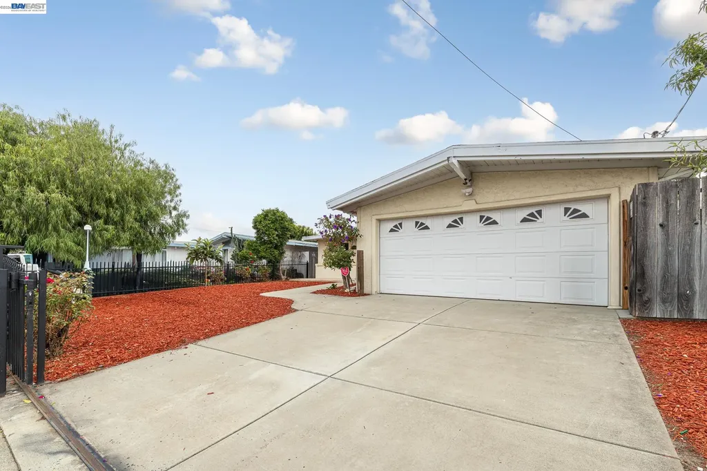 27500 La Porte Avenue Hayward CA 94545