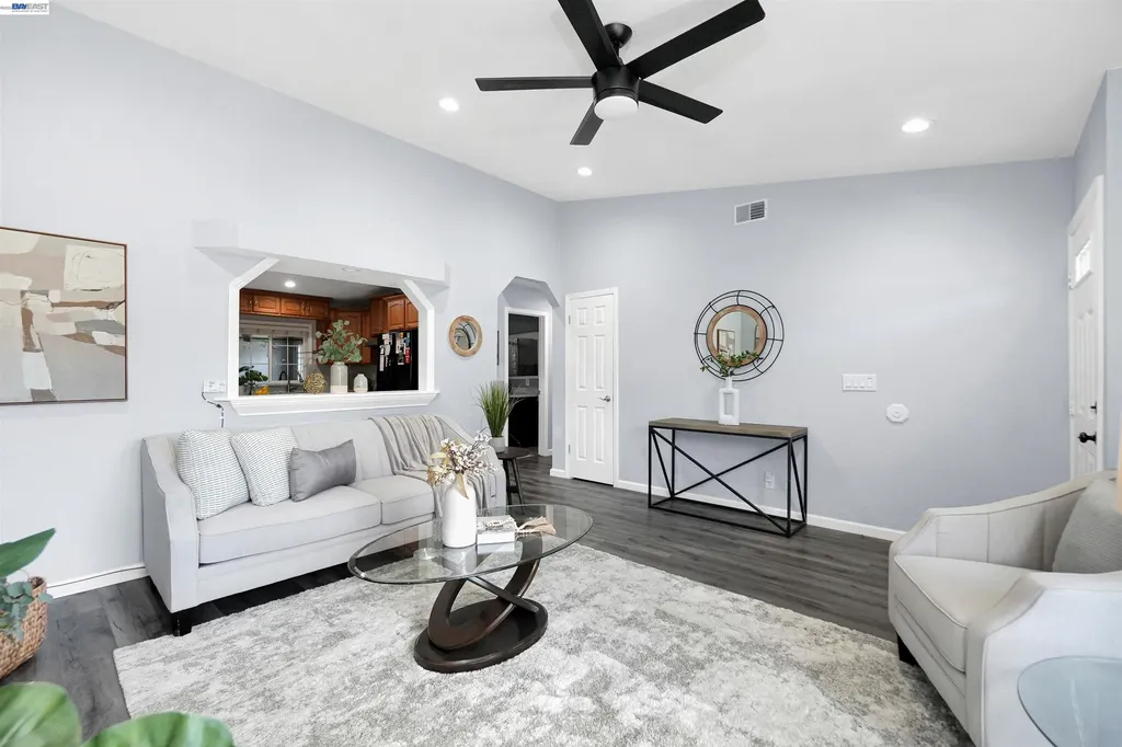 22633 Mossy Rock Drive Hayward CA 94541