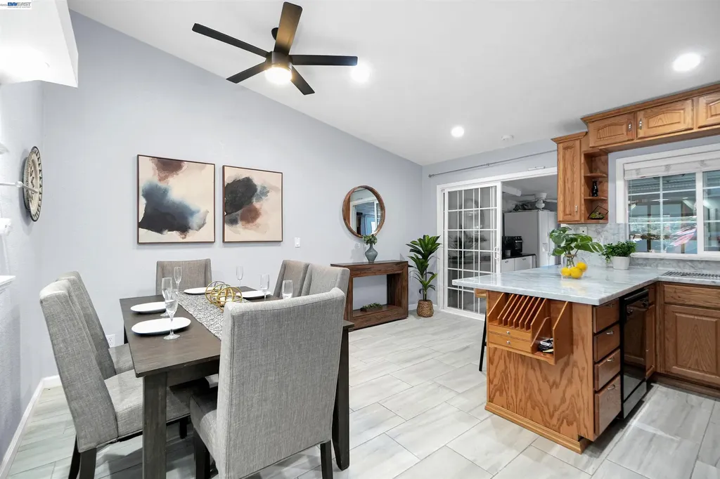 22633 Mossy Rock Drive Hayward CA 94541