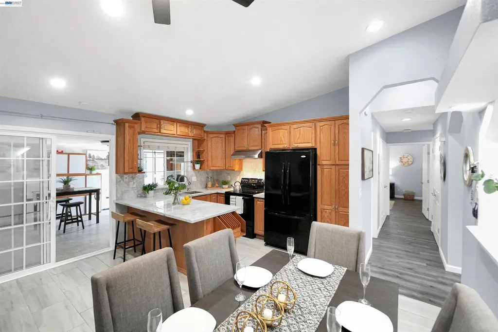 22633 Mossy Rock Drive Hayward CA 94541