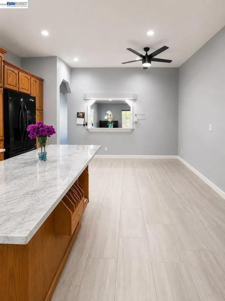 22633 Mossy Rock Drive Hayward CA 94541