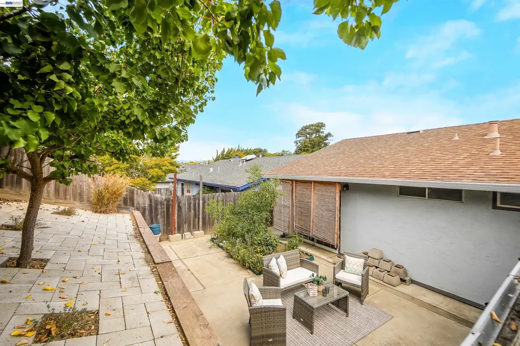 22633 Mossy Rock Drive Hayward CA 94541