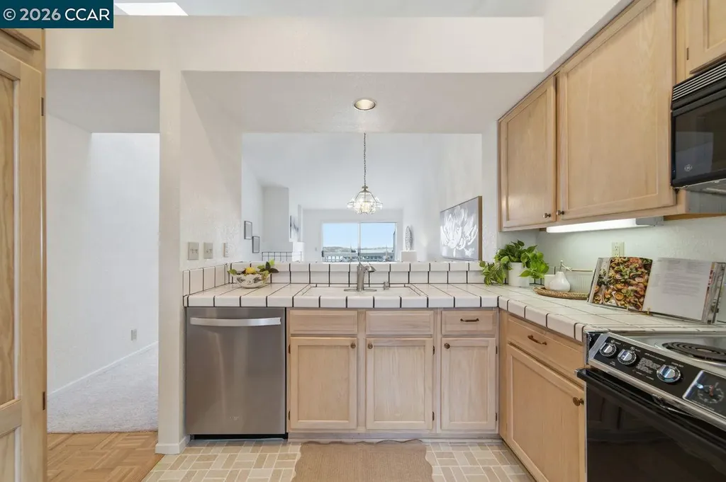 801 Timbercove Street Vallejo CA 94591