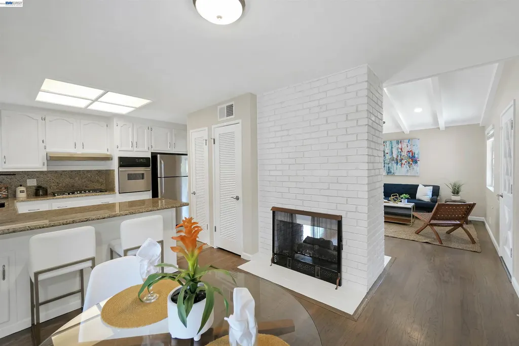 2333 Darwin Street Hayward CA 94545