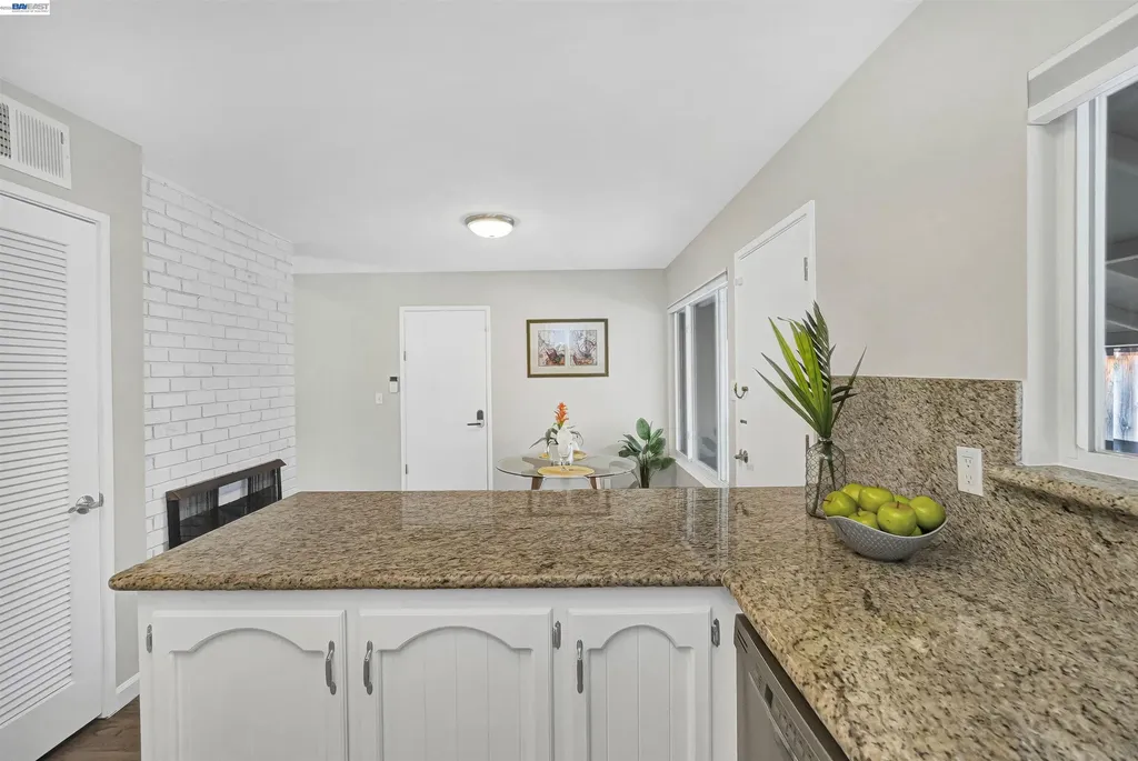 2333 Darwin Street Hayward CA 94545