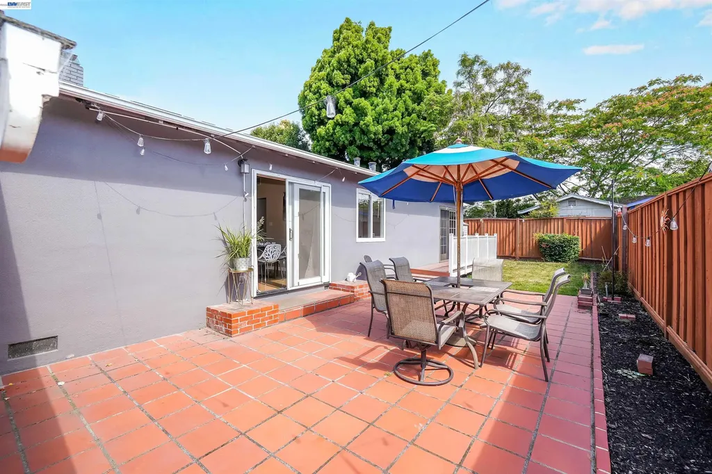 2333 Darwin Street Hayward CA 94545