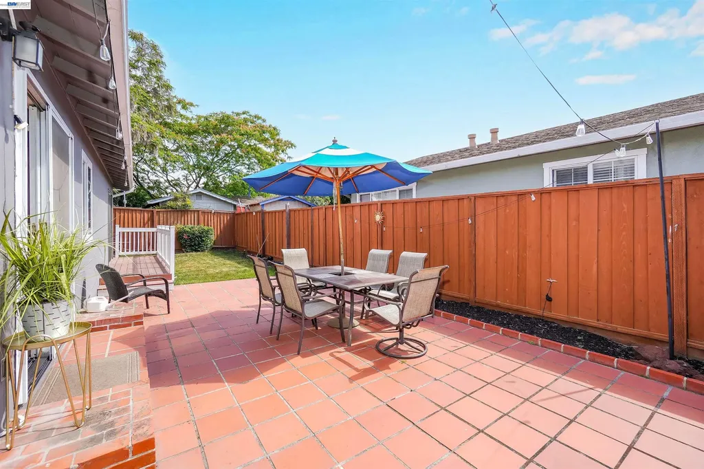 2333 Darwin Street Hayward CA 94545