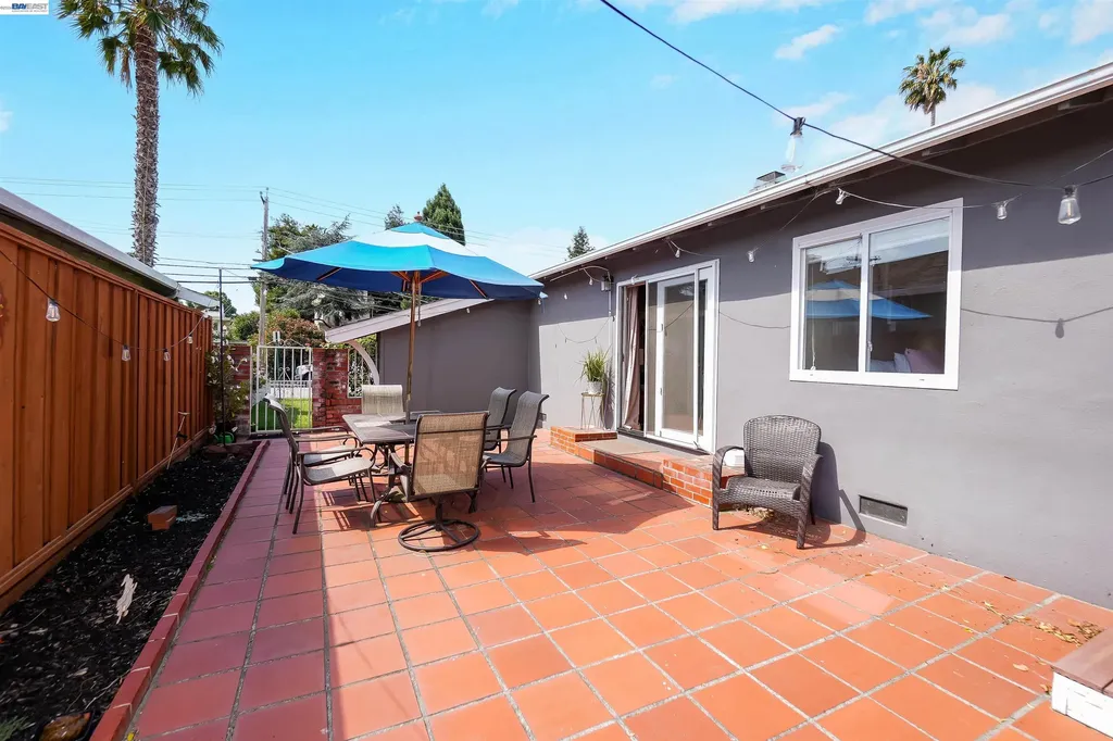 2333 Darwin Street Hayward CA 94545