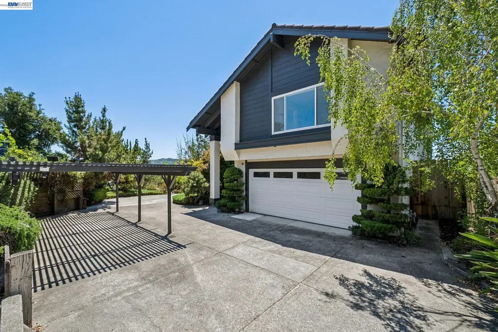 4618 Setting Sun Drive Richmond CA 94803