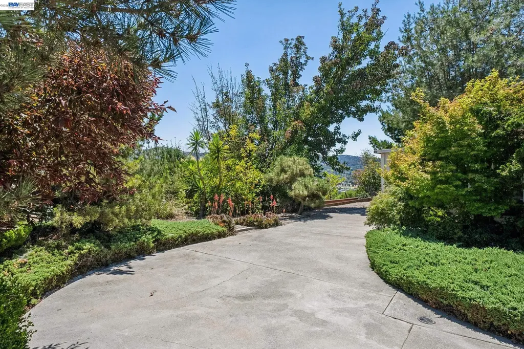 4618 Setting Sun Drive Richmond CA 94803