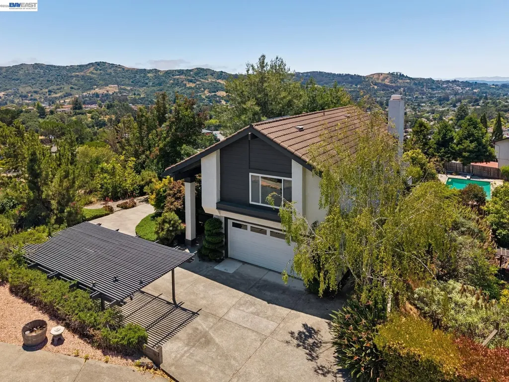 4618 Setting Sun Drive Richmond CA 94803